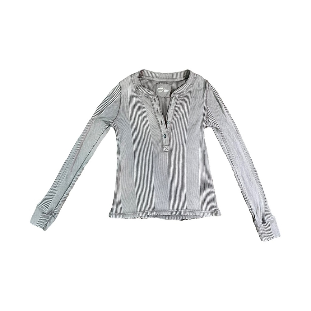AERIE Button Up Grey Long Sleeve